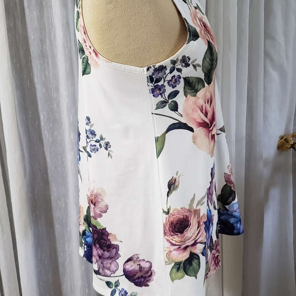 Gaze USA soft sleeveless floral top - Picture 4 of 4